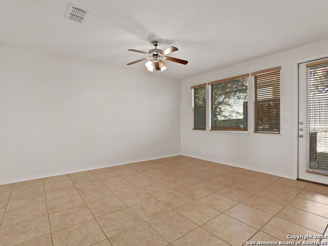 4219 Woodbridge Way Property Photo 13