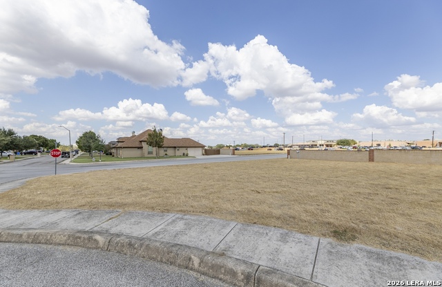 105 Juniors Pl Property Photo 2