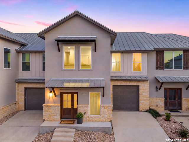 1123 Paniolo Property Photo 1