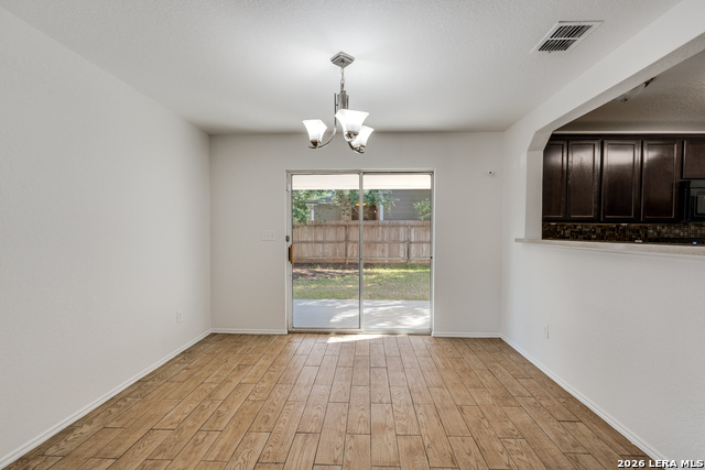 3606 Friendly Acres Property Photo 9