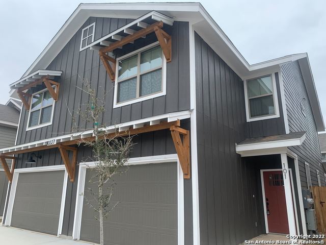10327 Candlewood Way Property Photo 4