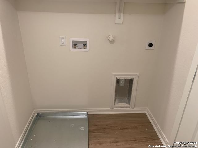 10327 Candlewood Way Property Photo 17