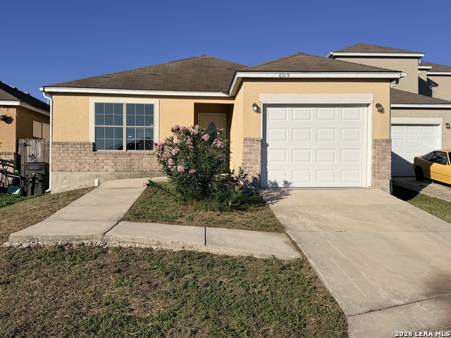 6919 Hallie Property Photo 1