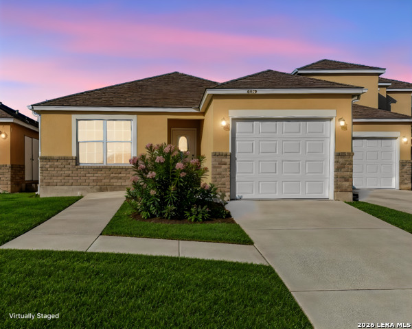 6919 Hallie Property Photo 1