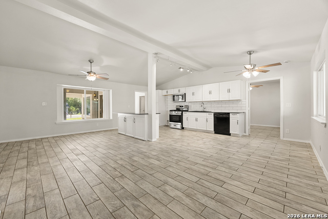 4135 Ramsgate St Property Photo 11