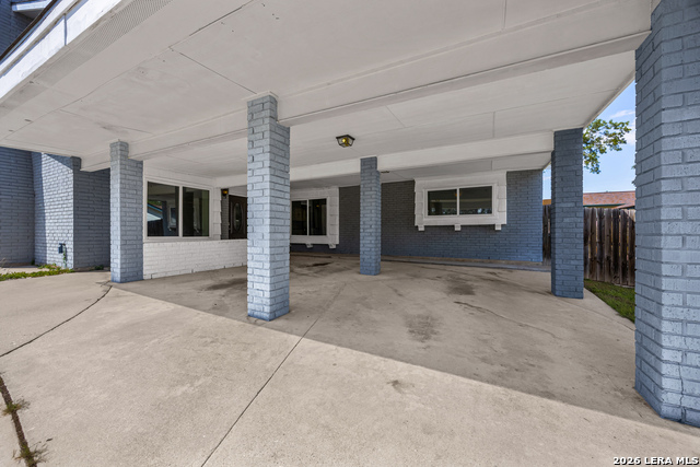 4135 Ramsgate St Property Photo 38