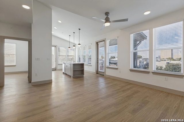 1506 N Prairie Ave Property Photo 8