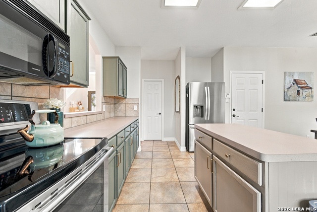 3860 Tavern Oaks St Property Photo 15