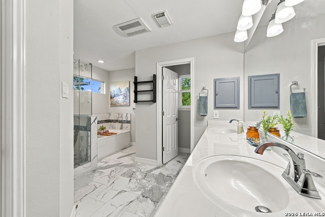 3860 Tavern Oaks St Property Photo 25