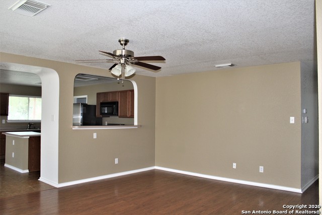 11212 Forest Pass Ct Property Photo 3