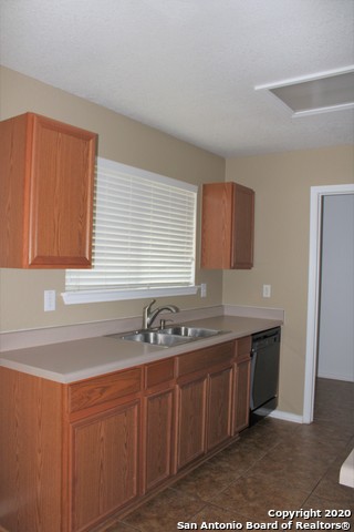 11212 Forest Pass Ct Property Photo 7