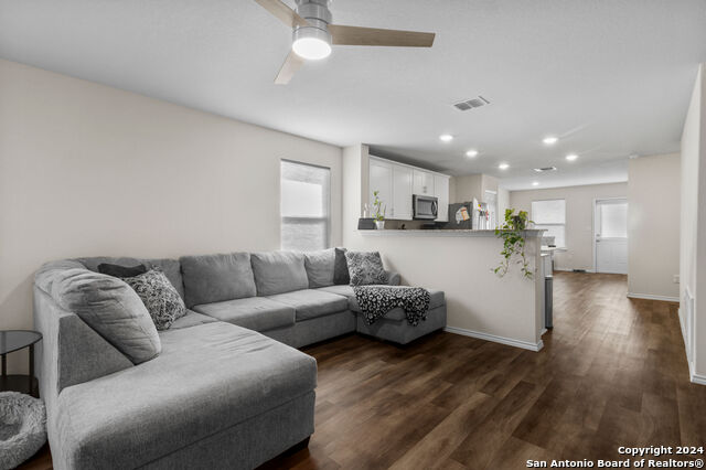 6602 Turnpike Property Photo 5