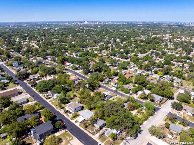 2216 Mckinley Ave Property Photo 9