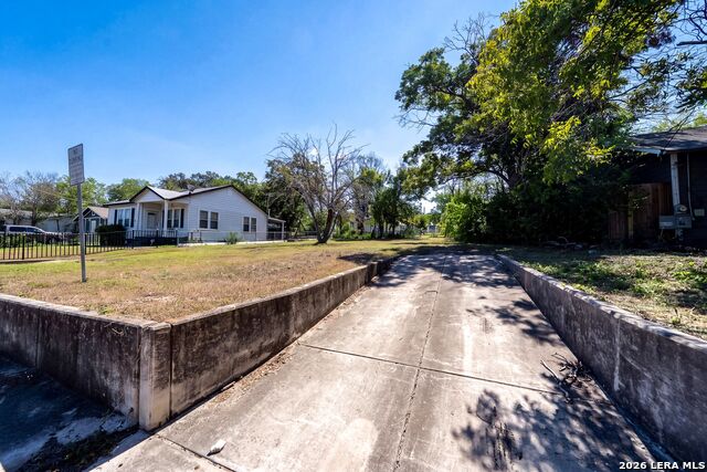 2216 Mckinley Ave Property Photo 12