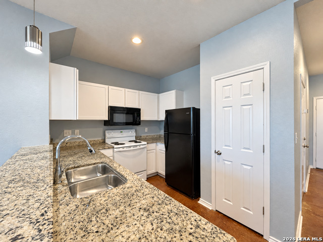 6918 Crestway Rd Property Photo 12