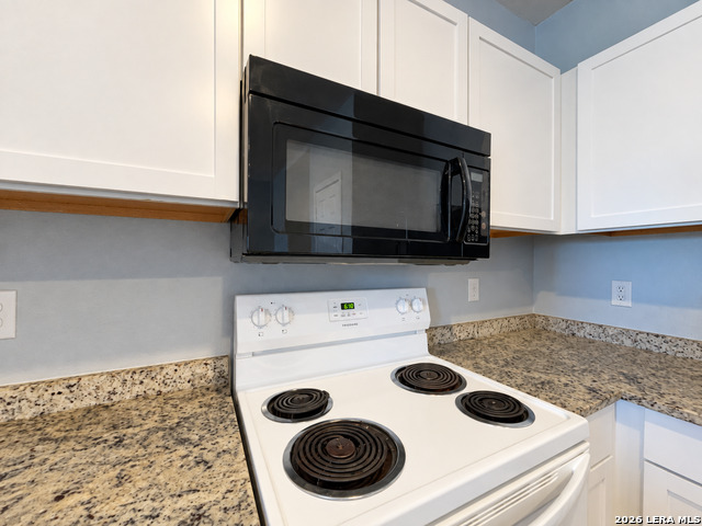 6918 Crestway Rd Property Photo 13