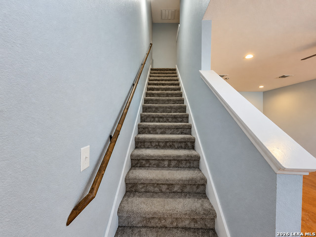 6918 Crestway Rd Property Photo 15
