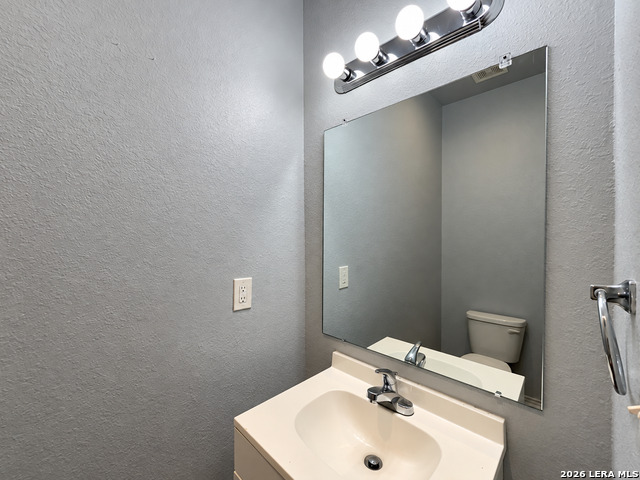 6918 Crestway Rd Property Photo 27