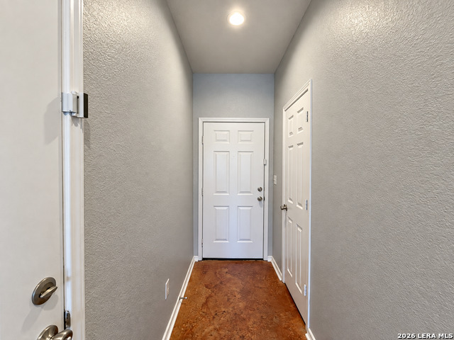 6918 Crestway Rd Property Photo 29