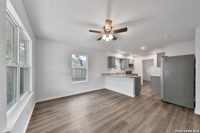 123 Calles St Property Photo 3
