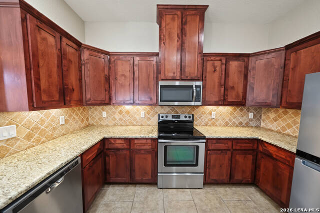 15513 Dell Ln Property Photo 15