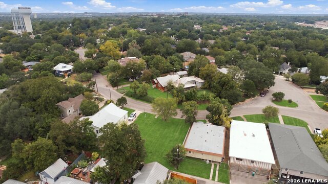 328 Albany St Property Photo 2