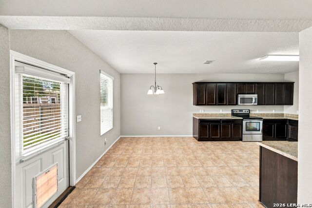 478 Harvest Pt Property Photo 6