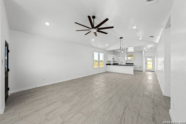 815 E Fm 462 Property Photo 6