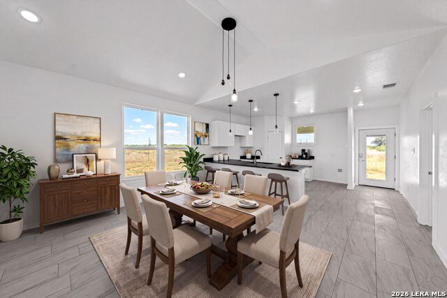 815 E Fm 462 Property Photo 10