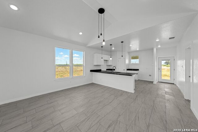 815 E Fm 462 Property Photo 11