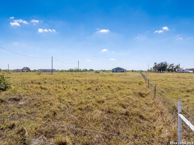 815 E Fm 462 Property Photo 33