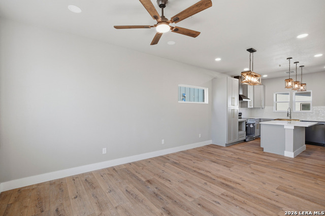1823 Burnet St Property Photo 10