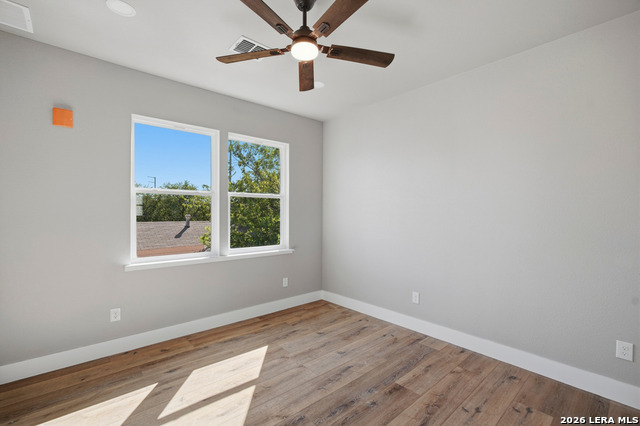 1823 Burnet St Property Photo 14