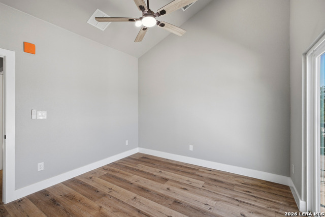 1823 Burnet St Property Photo 19