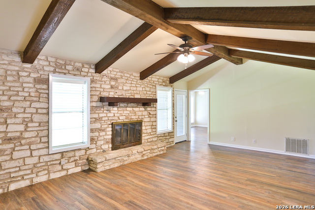 131 Creekside Dr Property Photo 5