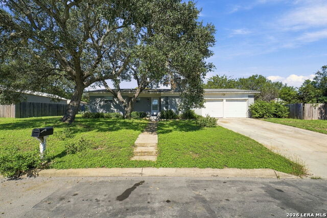 332 Mack Hollimon Dr Property Photo 1