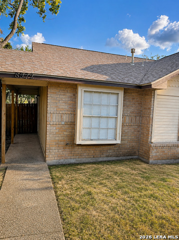 8922 Emerald Spg Property Photo 1