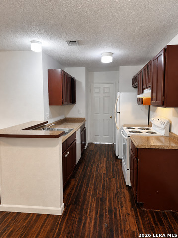 8922 Emerald Spg Property Photo 8