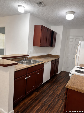 8922 Emerald Spg Property Photo 16