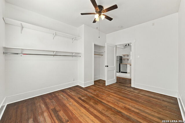 1323 Burnet St Property Photo 19