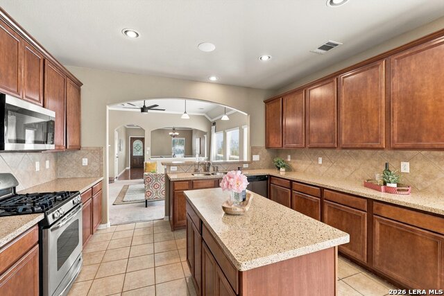 11927 Ocelot Path Property Photo 12