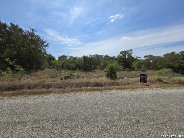 1200 Private Road 3702 Property Photo 11