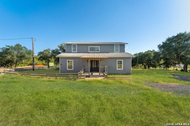 323 Lakeside Property Photo 4