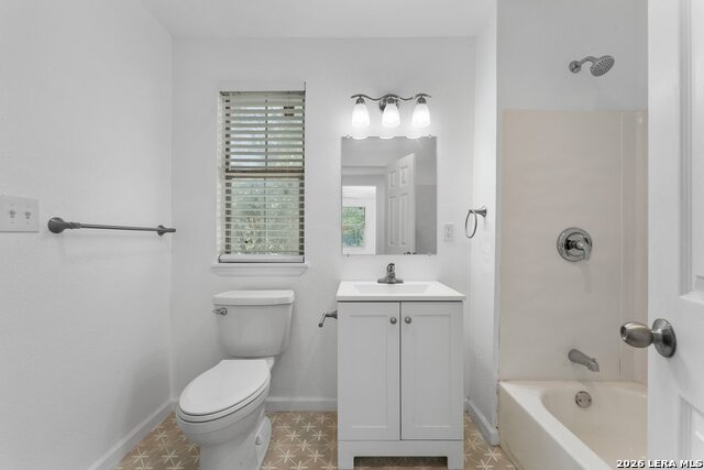323 Lakeside Property Photo 32