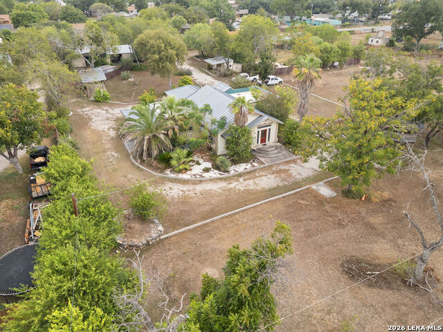 4307 N Hein Rd Property Photo 1