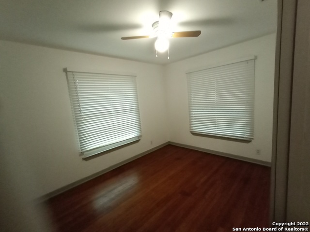 342 Barbara Dr Property Photo 5