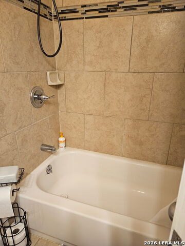 2022394 Property Photo 12