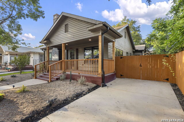 315 E Craig Pl Property Photo 35