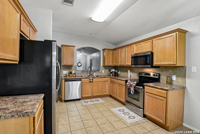 2266 Westover Loop Property Photo 6