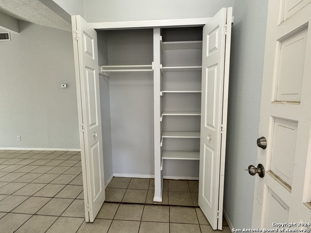 6604 Spring Hurst St Property Photo 11